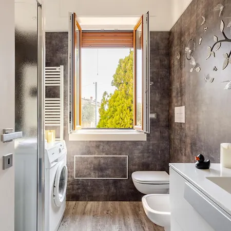 Garda Art&lake Apartament Peschiera del Garda