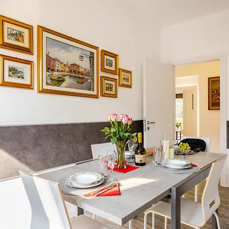Apartmán Garda Art&lake Peschiera del Garda