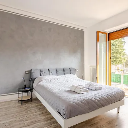 Apartament Garda Art&lake *